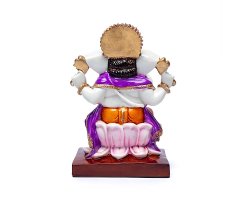 Ganesha auf Thron